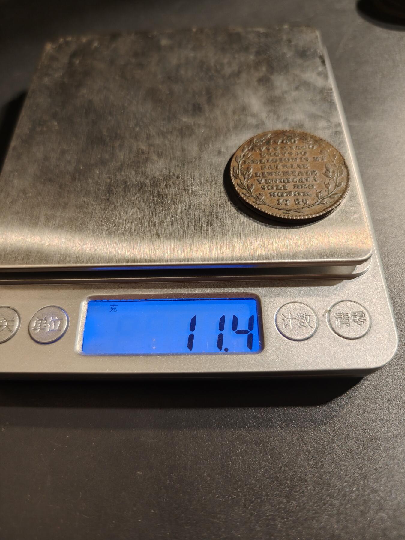 老王徽章第140期 比利时1790布拉班特革命纪念铜章     直径31mm   重量11.4g