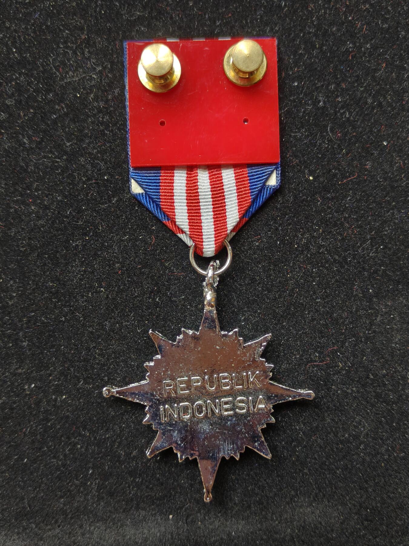 蜀地medal第10场精品专场拍卖 印度尼西亚 海军功绩勋章