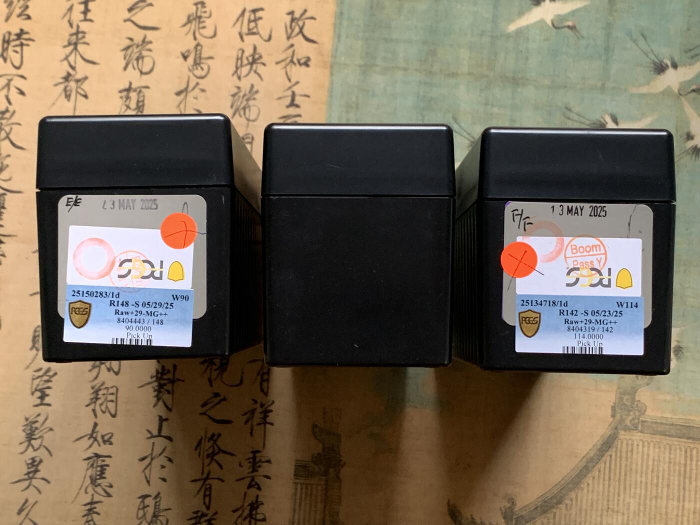 《竞宝斋》第408场 周日，周一，2场连拍 （全场包邮） 三个一组 PCGS评级币大号正版收纳盒（每个可装20枚PCGS评级币）黑色