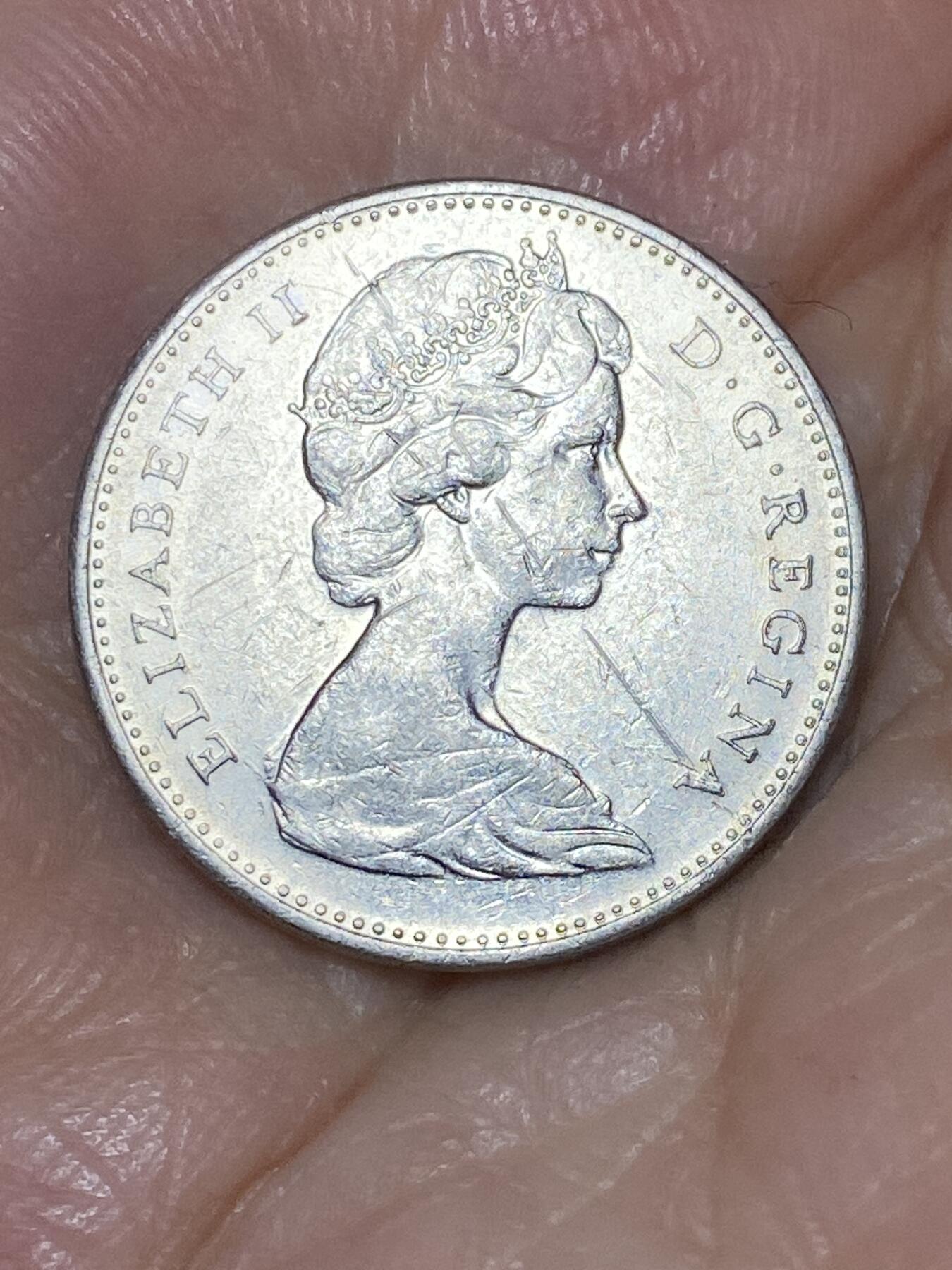 2025年第七十六场(总第一百零二场）外国好品散币(免佣金) 加拿大🇨🇦1968年5分(伊丽莎白二世中年花冠，第一版)
