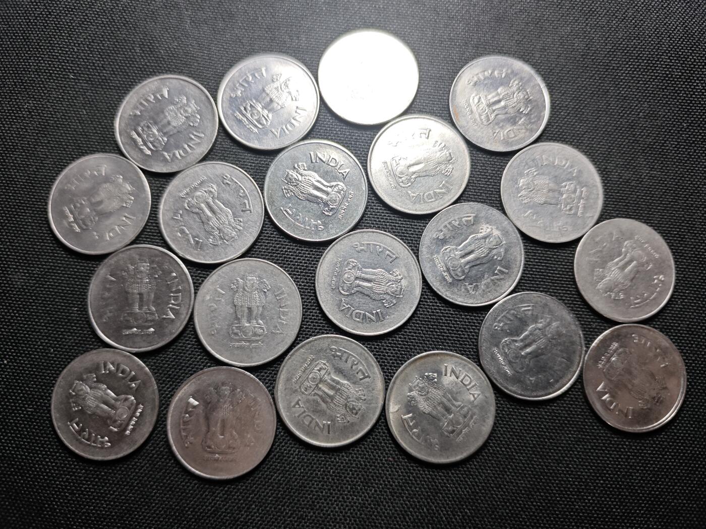 KK钱币收藏小铺 《批量/好品散币 套币 银币》专场 2月预留时间 周末发货   印度卢比一组20枚