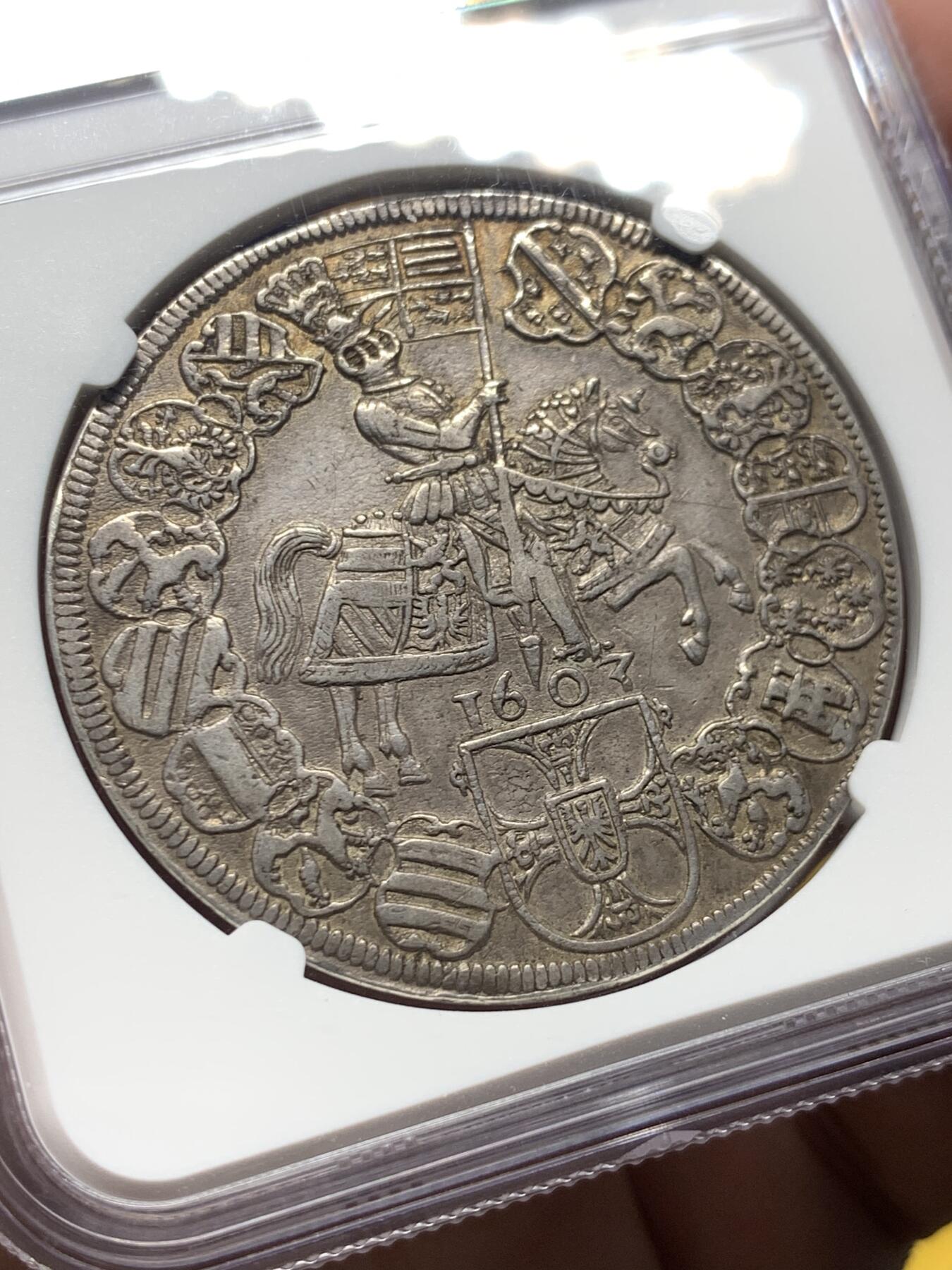 《竞宝斋》第408场 周日，周一，2场连拍 （全场包邮） NGC AU55 德国 1603 条顿骑士团  泰勒大银币 少见原味深打 值得收藏的品种