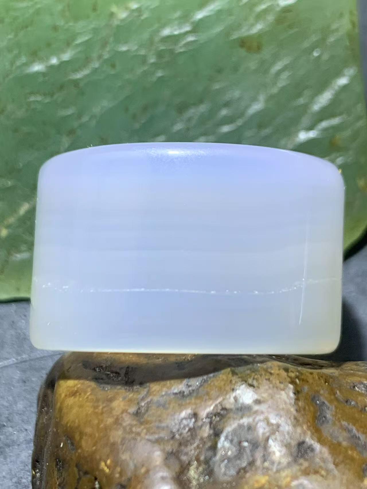 精美荔枝冻白玉髓随形扳指 带灵动白沙点 文玩扳指，指环一个 收藏级
