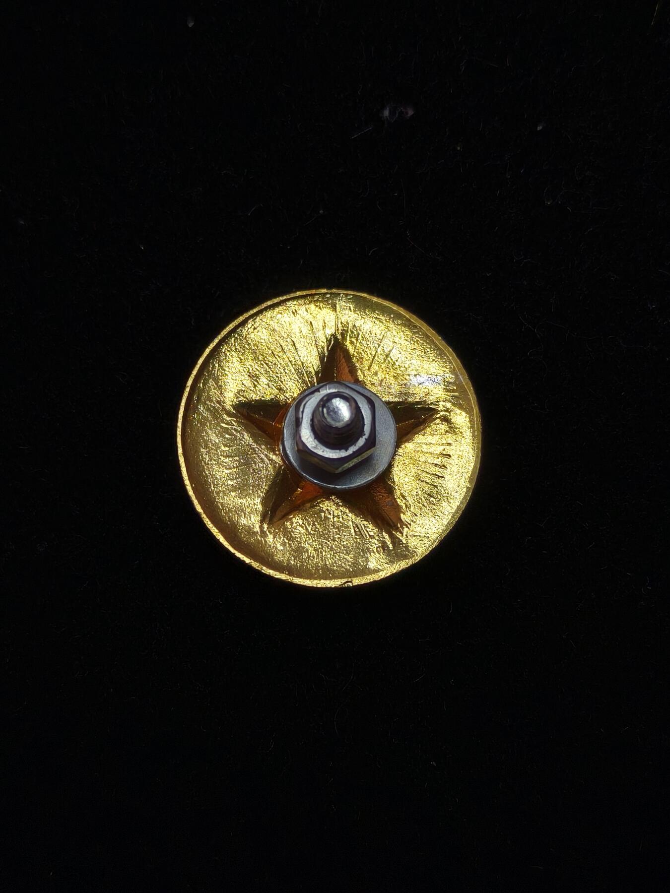 蜀地medal第10场精品专场拍卖 早期北越军帽徽