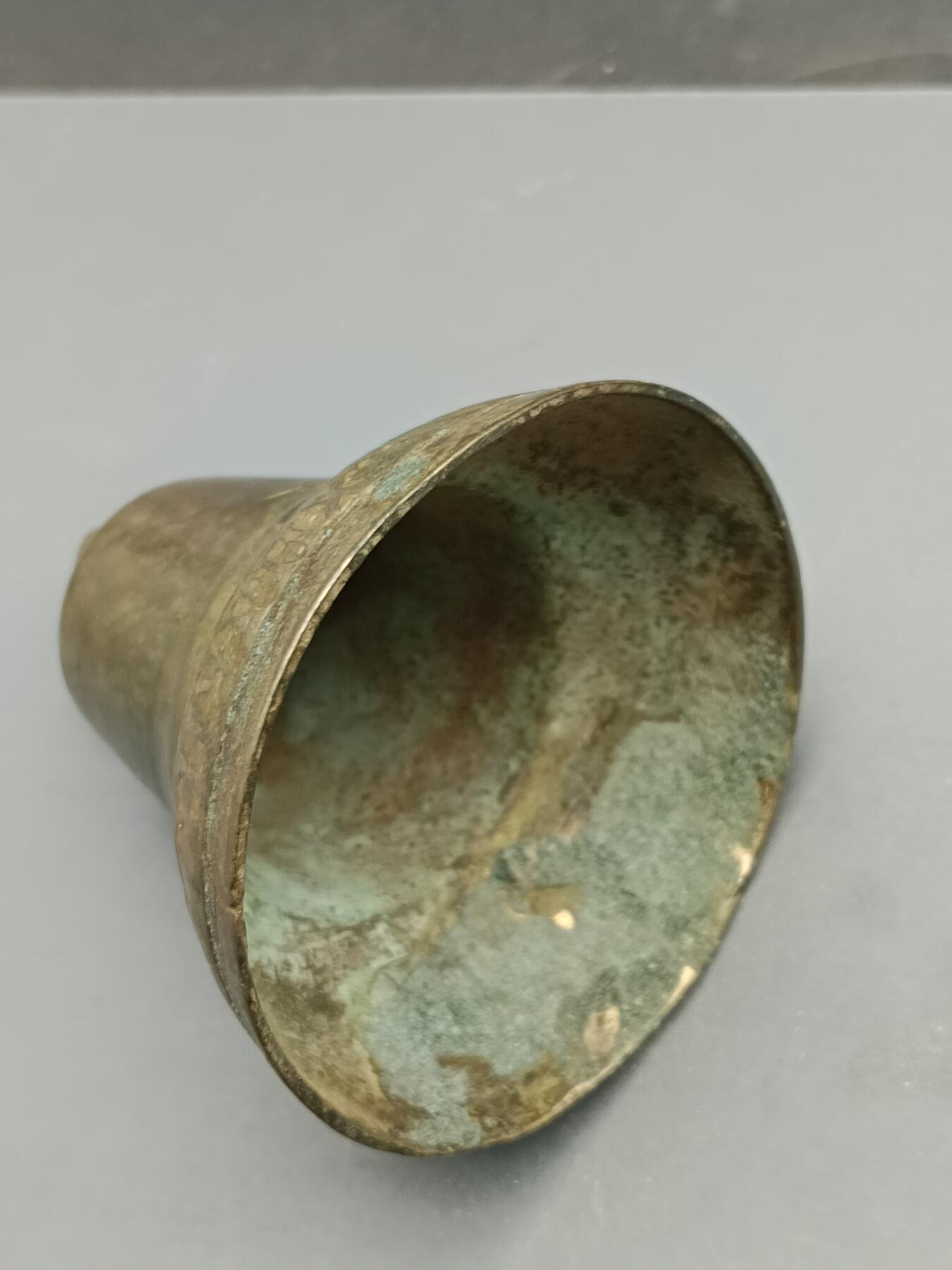 62期回流戒指饰品杂件纪念章丝路钱币专场 铜器杂件铃铛