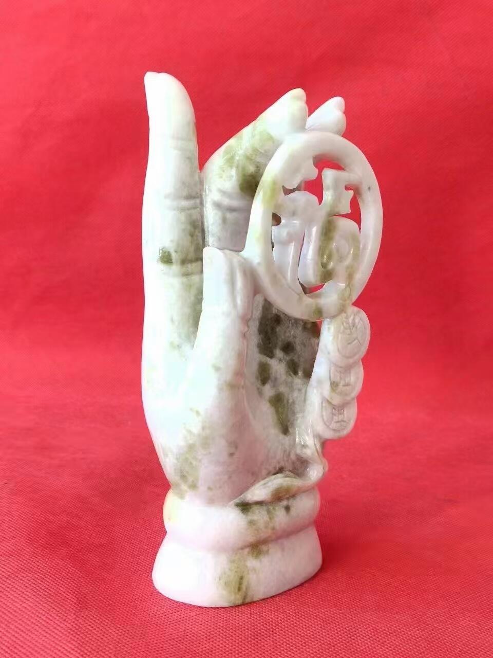 六七十年代出口创汇时期的玉佛手，纯手工雕刻，福在眼前，伸手得福，完整无