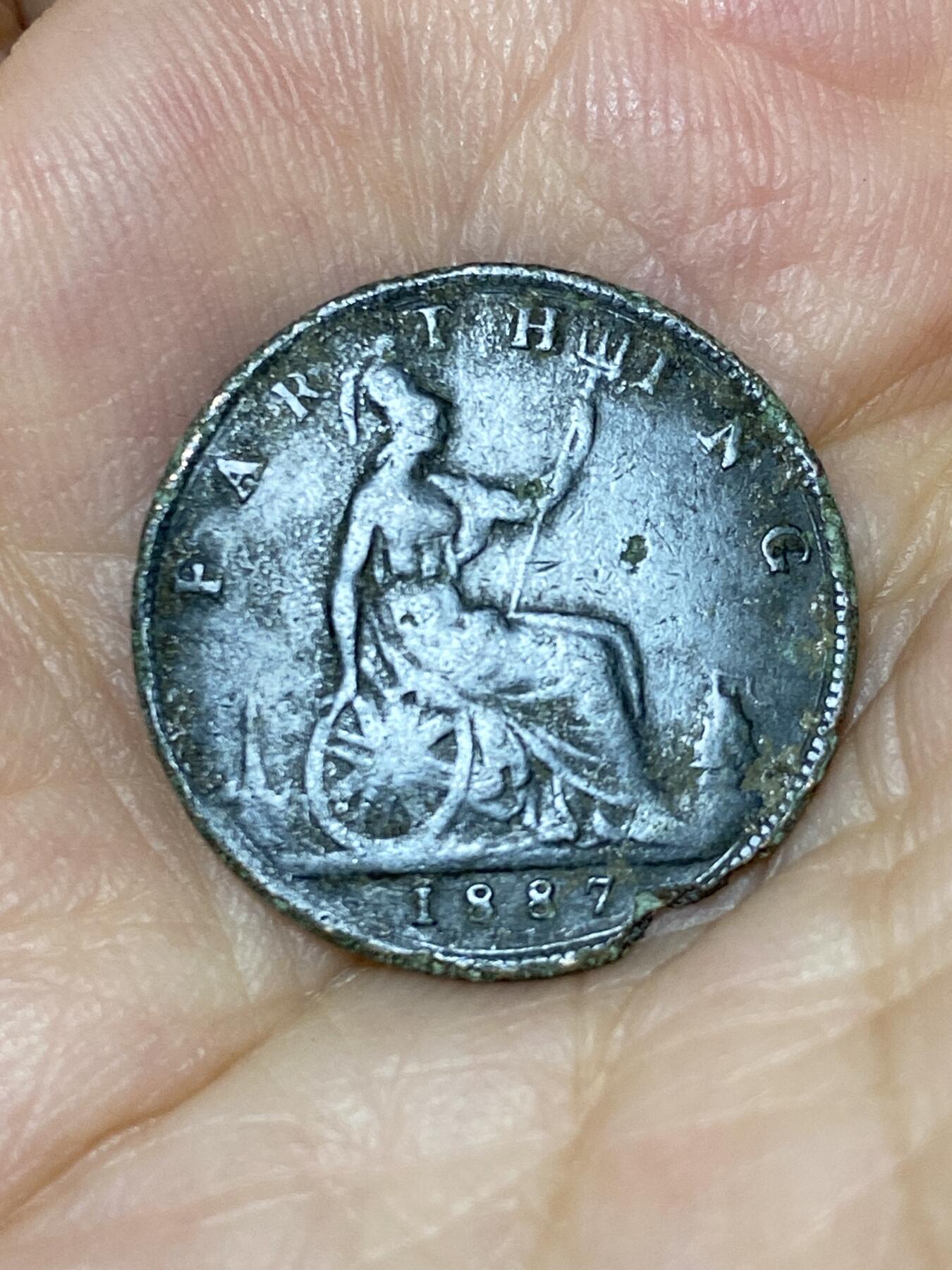 2025年第七十六场(总第一百零二场）外国好品散币(免佣金) 边有伤–英国🇬🇧1887年1法新(维多利亚女王中年第三版)
