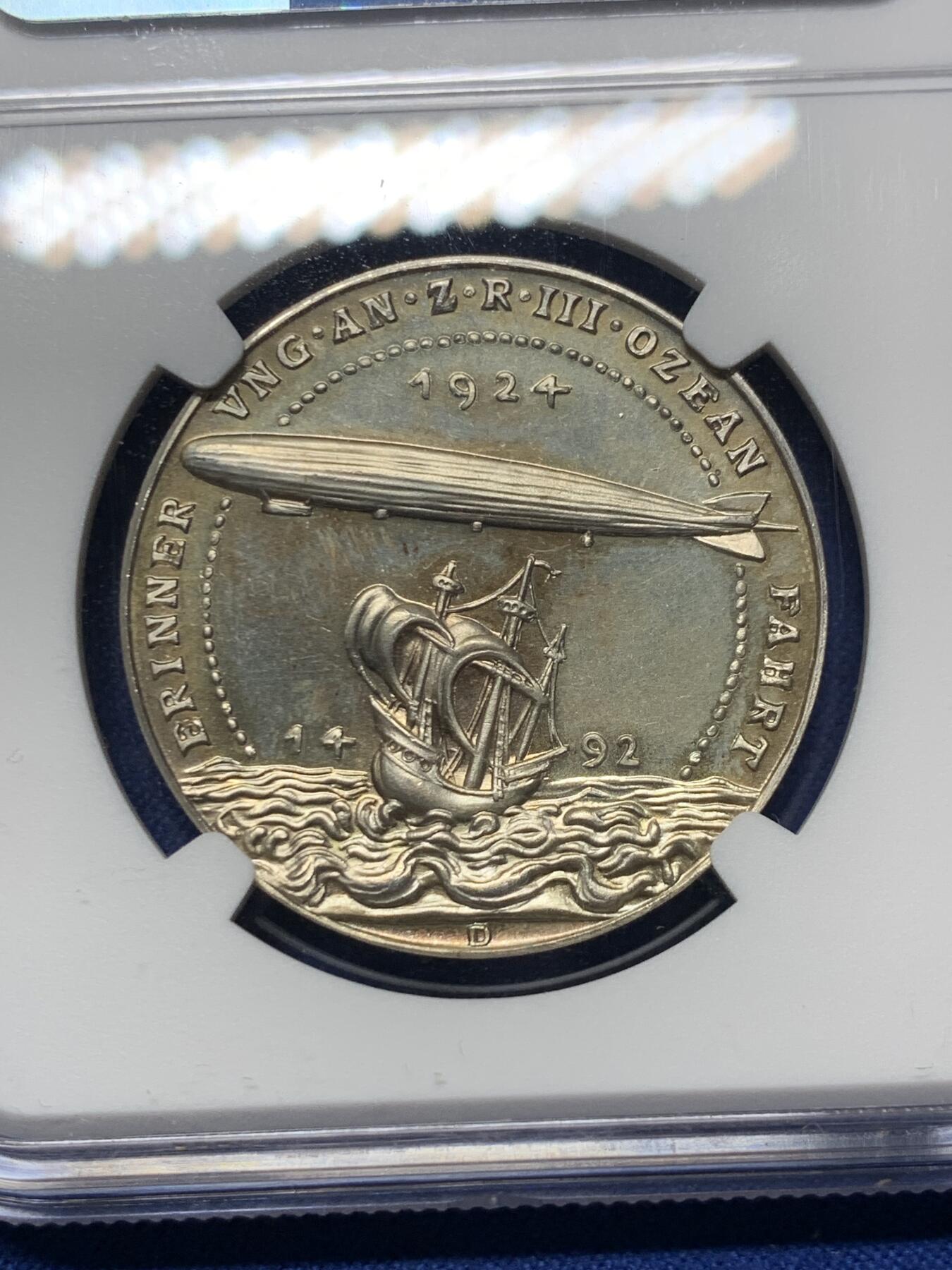 《竞宝斋》第408场 周日，周一，2场连拍 （全场包邮） NGC MS64 德国 1924年 哥茨作品 齐柏林飞艇 顺着哥伦布的航线前往美国纪念银章