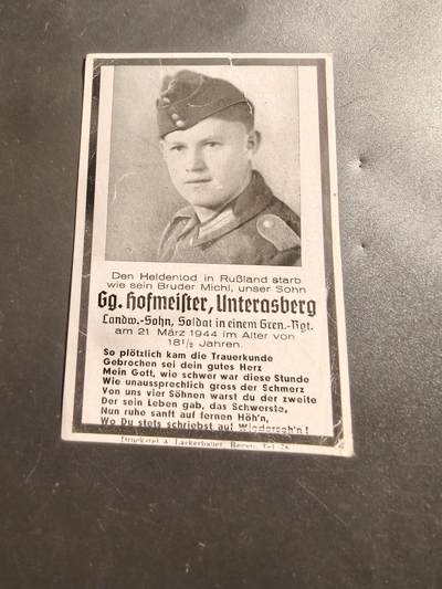 老王徽章第140期 - 德三士兵阵亡纪念卡    Unterasberg 霍夫迈斯特对面  农民之子，1944 年 3 月 21 日成为掷弹兵团士兵，享年 28岁。
