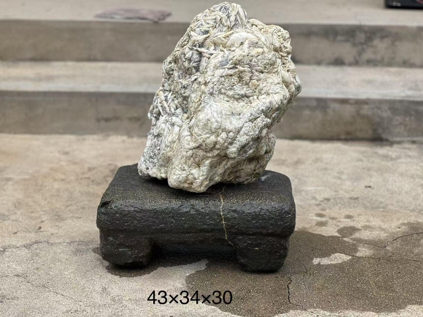 柳叶石原石：千姿百态，花纹错落有致，空间商品   