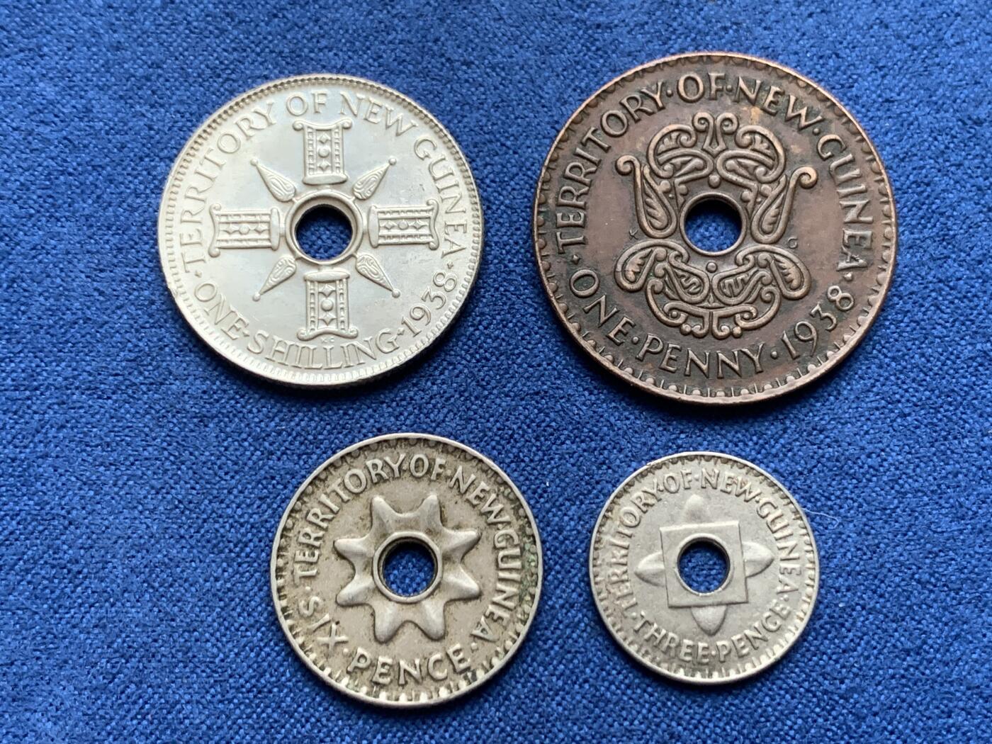 《竞宝斋》第408场 周日，周一，2场连拍 （全场包邮） 4枚一组 英属新几内亚1938-1944年乔治六世 含1枚银币