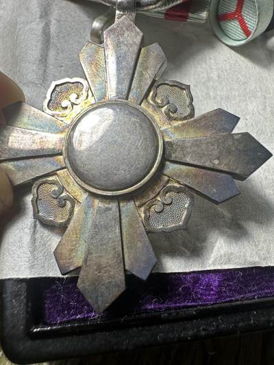 章，钱币 所见最美，未流通品相，八等景云章，原盒带略