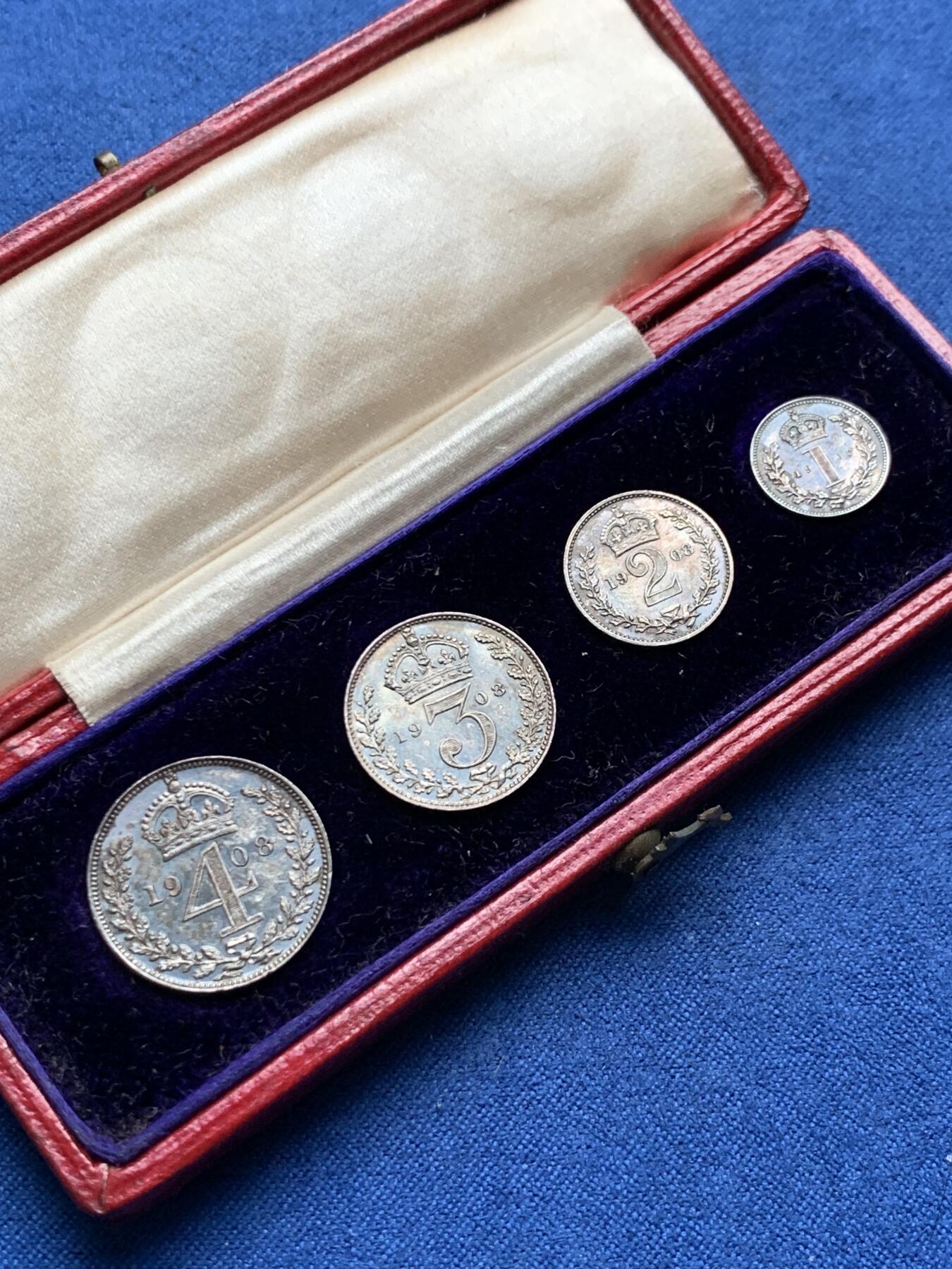 《竞宝斋》第408场 周日，周一，2场连拍 （全场包邮） 英国1908年爱德华七世濯足币 带盒