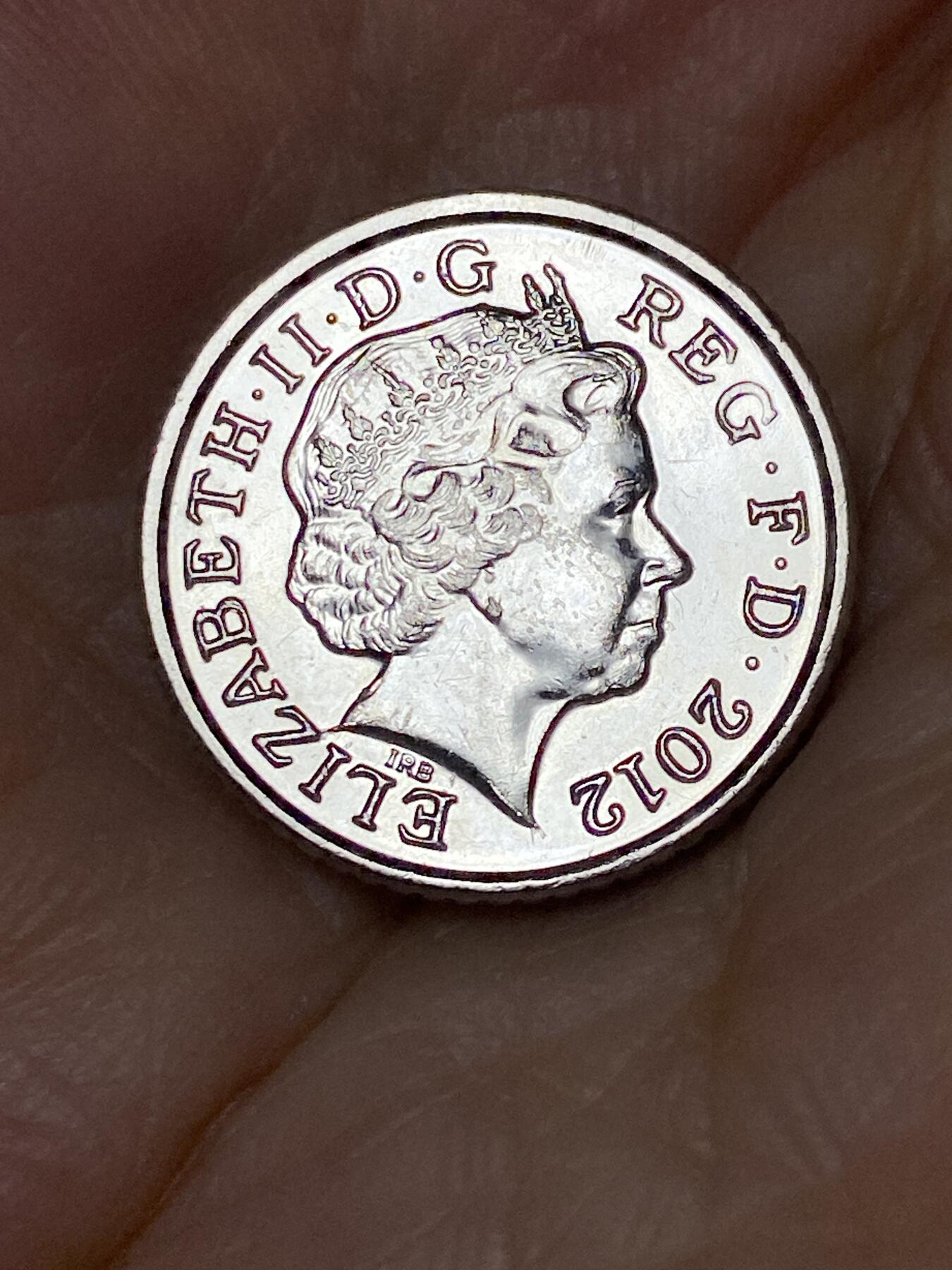 2025年第七十六场(总第一百零二场）外国好品散币(免佣金) 英国🇬🇧2012年5便士(伊丽莎白二世老年，盾徽拼图第一版)