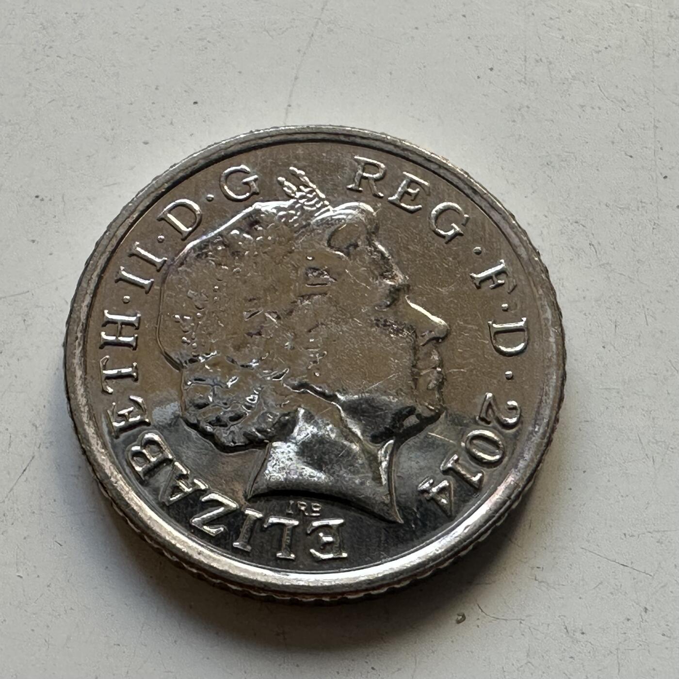 🌹外币初藏🌹🐯2025年第84场  周二无佣金特价场 英国2014年五便士