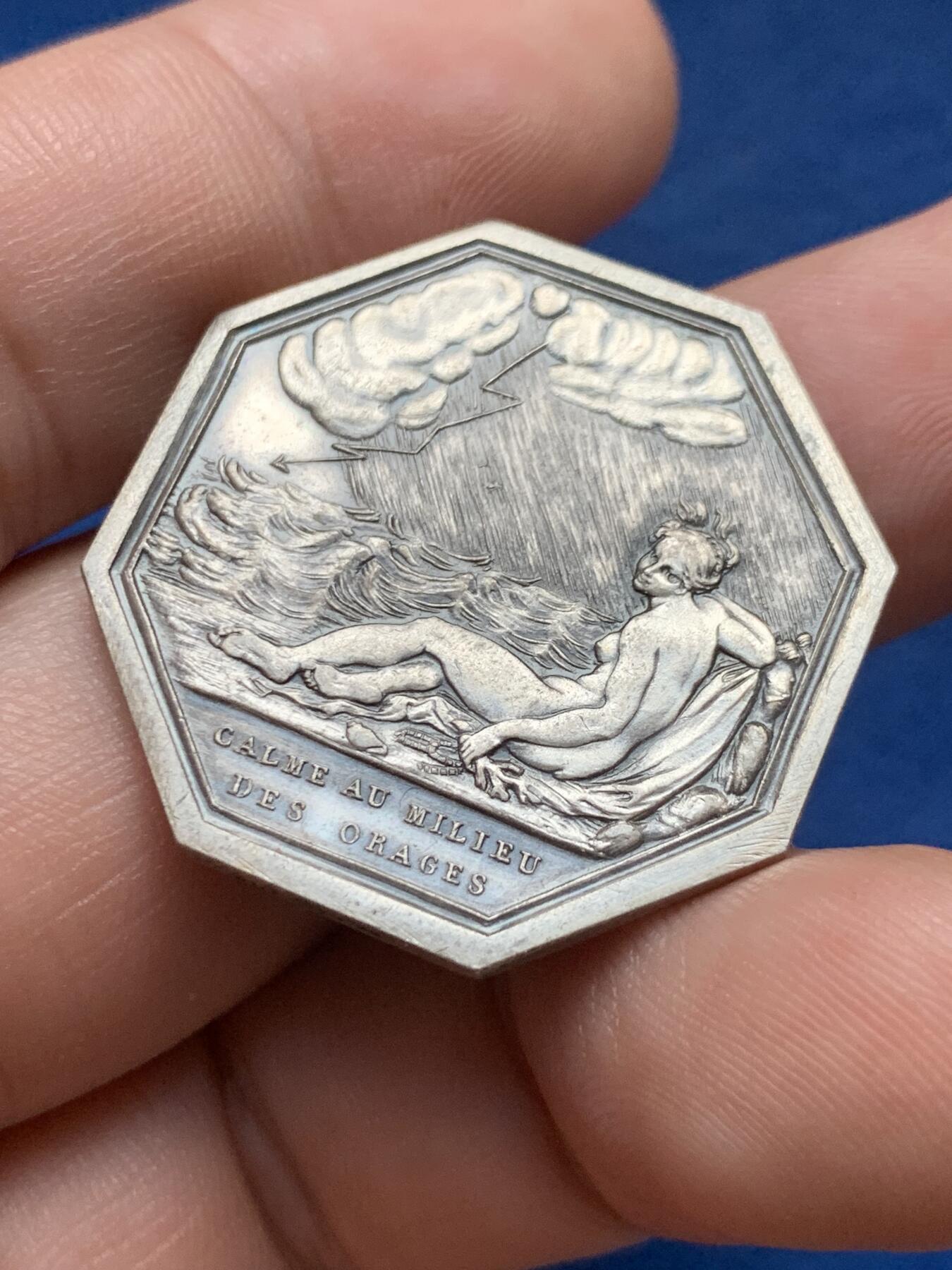 《竞宝斋》第408场 周日，周一，2场连拍 （全场包邮） 法国雅努斯双面神之“对欺骗性的诱惑怀着徒劳的快乐