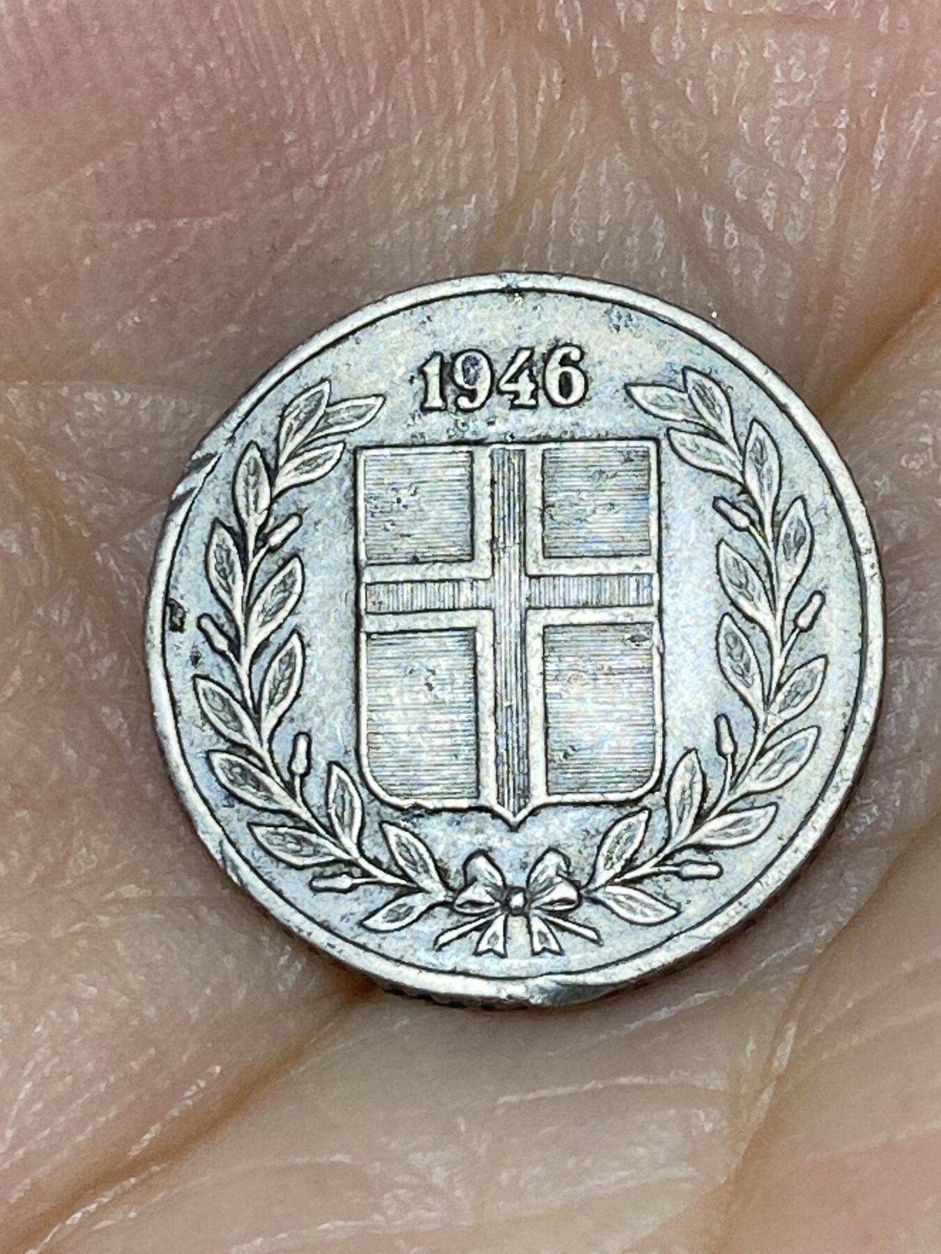 2025年第七十六场(总第一百零二场）外国好品散币(免佣金) 冰岛🇮🇸1946年10奥拉(共和国时期第一套，铜镍材质版，首发年)