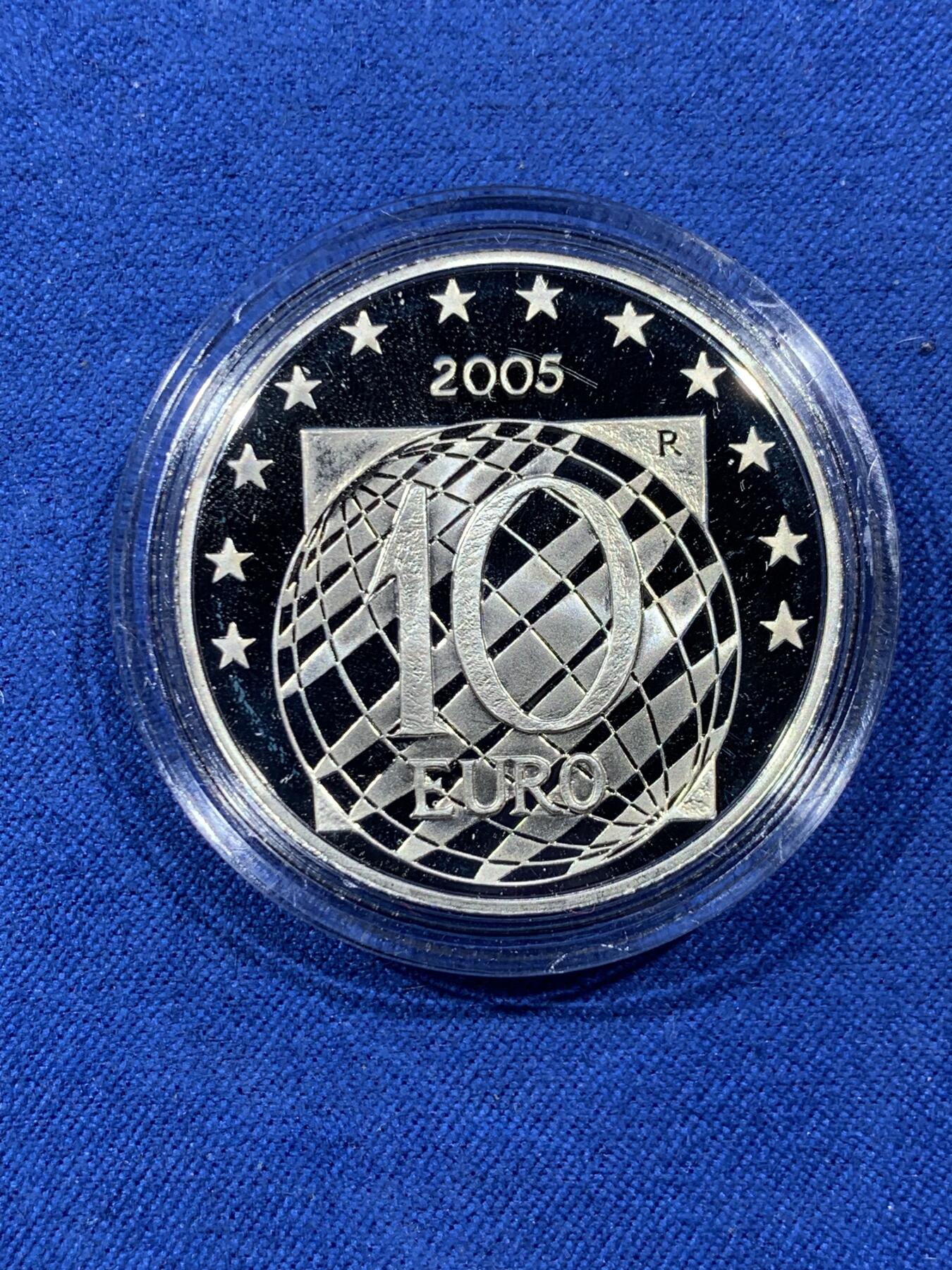 《竞宝斋》第408场 周日，周一，2场连拍 （全场包邮） 意大利2005年10欧精制银币 盒证齐全