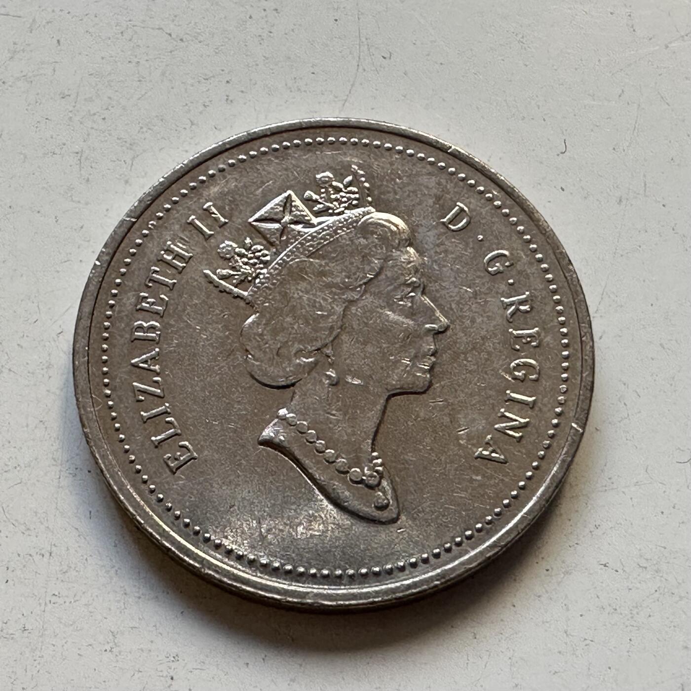 🌹外币初藏🌹🐯2025年第84场  周二无佣金特价场 加拿大1995年五分