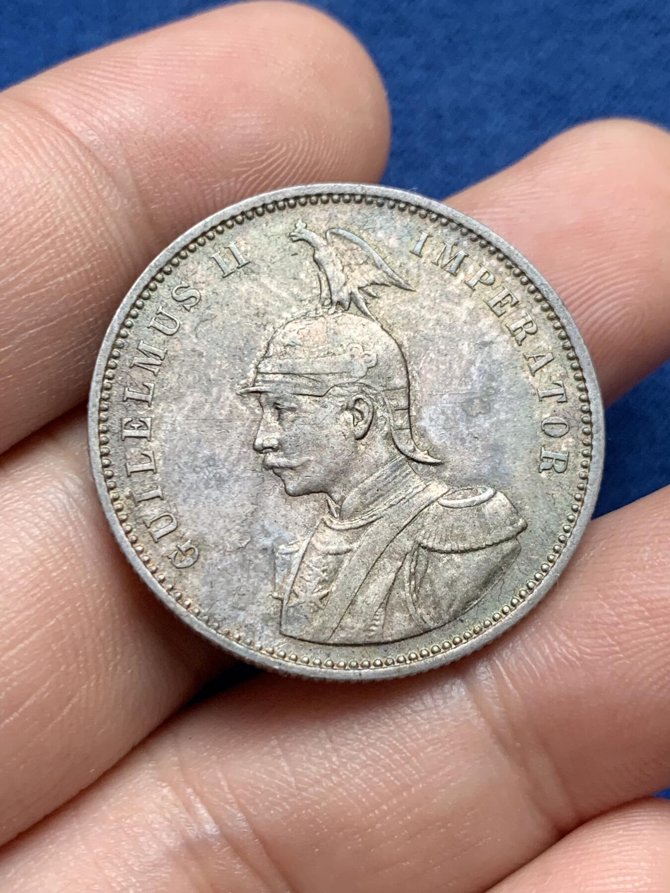 《竞宝斋》第408场 周日，周一，2场连拍 （全场包邮） 1911J厂德属东非 1卢比 酱彩包浆 带光好品 当下火热的品种，殖民地和德系双重光环