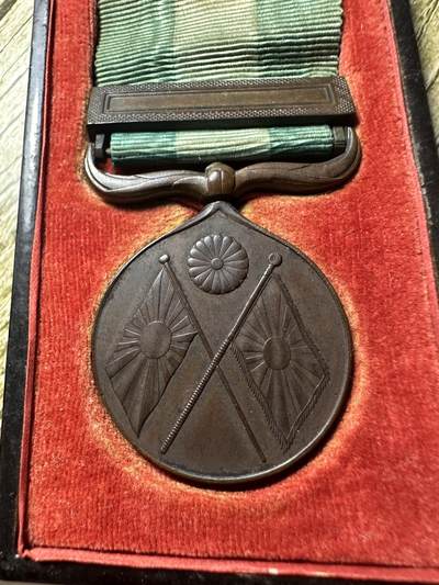 章，钱币 极美品，甲午海战章，原盒