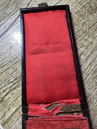 章，钱币 极美品，甲午海战章，原盒