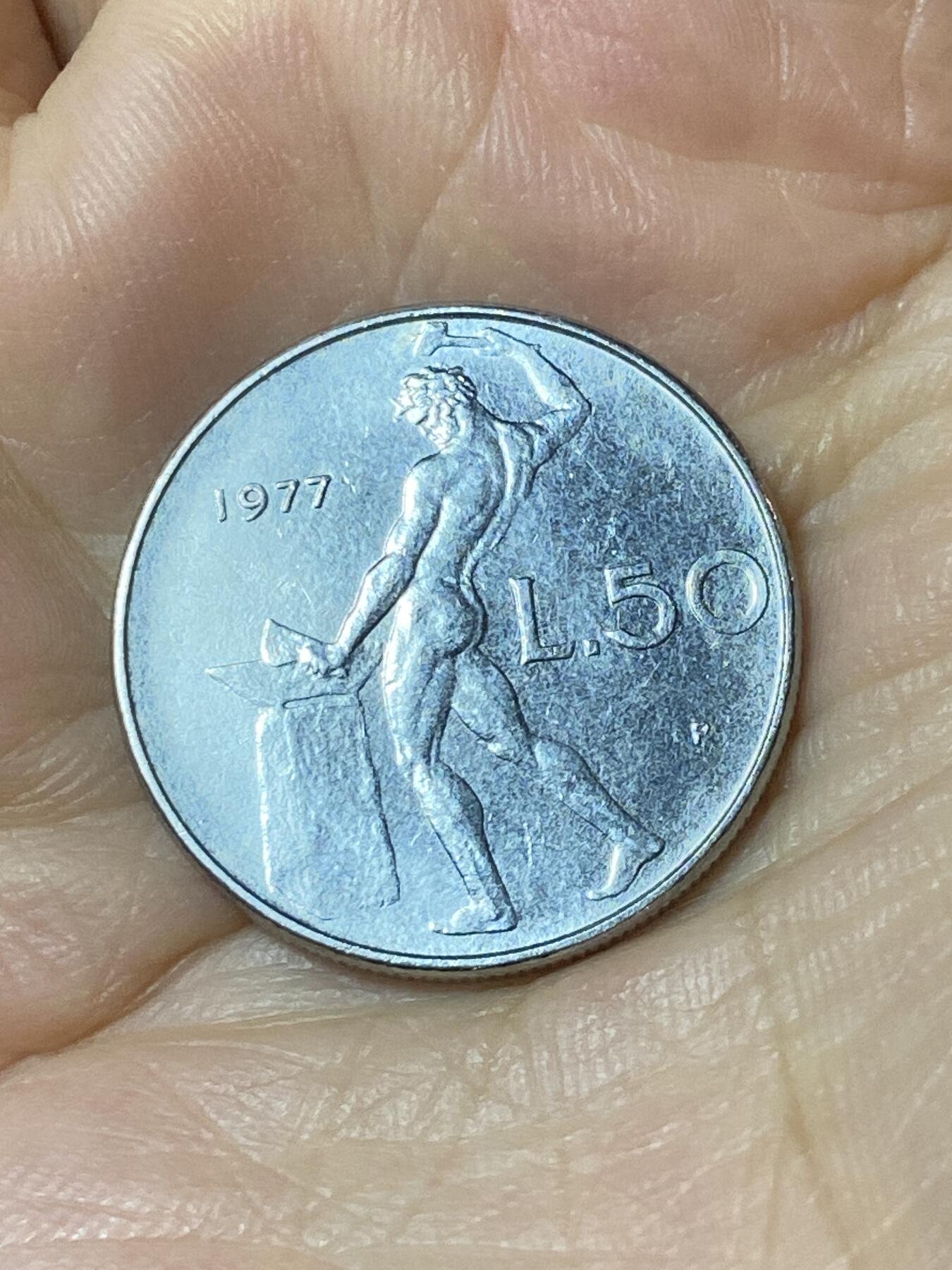 2025年第七十六场(总第一百零二场）外国好品散币(免佣金) 意大利🇮🇹1977年50里拉(共和国时期第一版，大尺寸流通硬币)