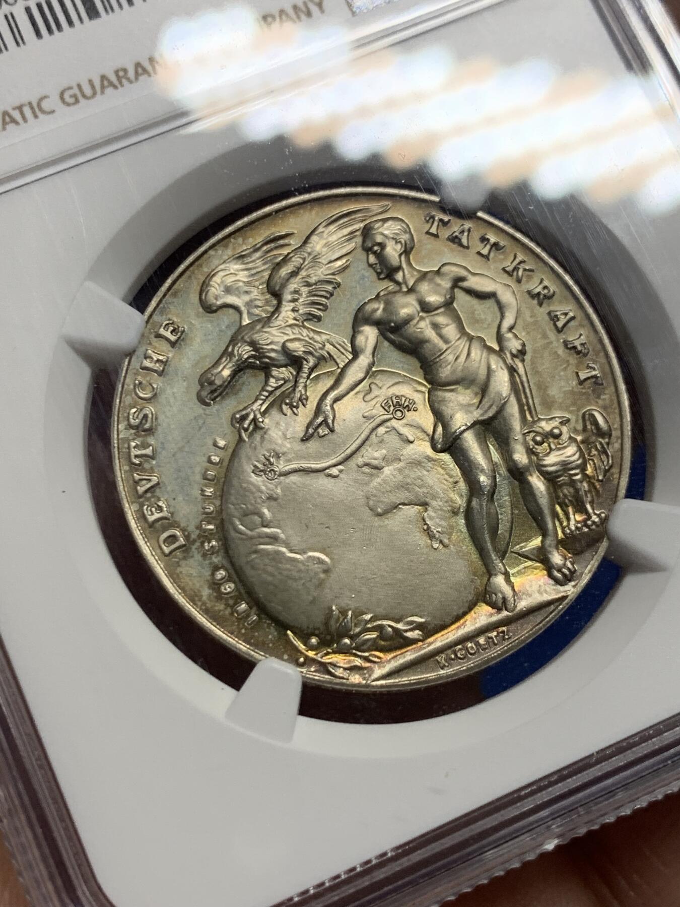 《竞宝斋》第408场 周日，周一，2场连拍 （全场包邮） NGC MS64 德国 1924年 哥茨作品 齐柏林飞艇 顺着哥伦布的航线前往美国纪念银章