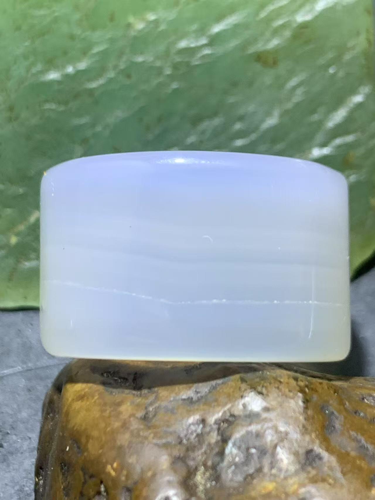 精美荔枝冻白玉髓随形扳指 带灵动白沙点 文玩扳指，指环一个 收藏级
