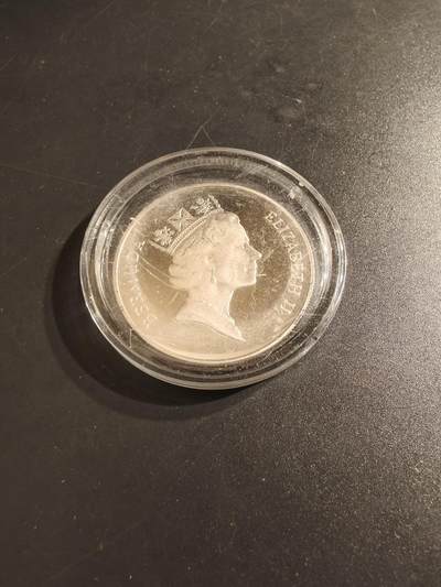 老王徽章第140期 - 百慕大1992年巴塞罗那奥运会帆船运动纪念币    925银   带塑料盒    直径38mm   重量31.5g