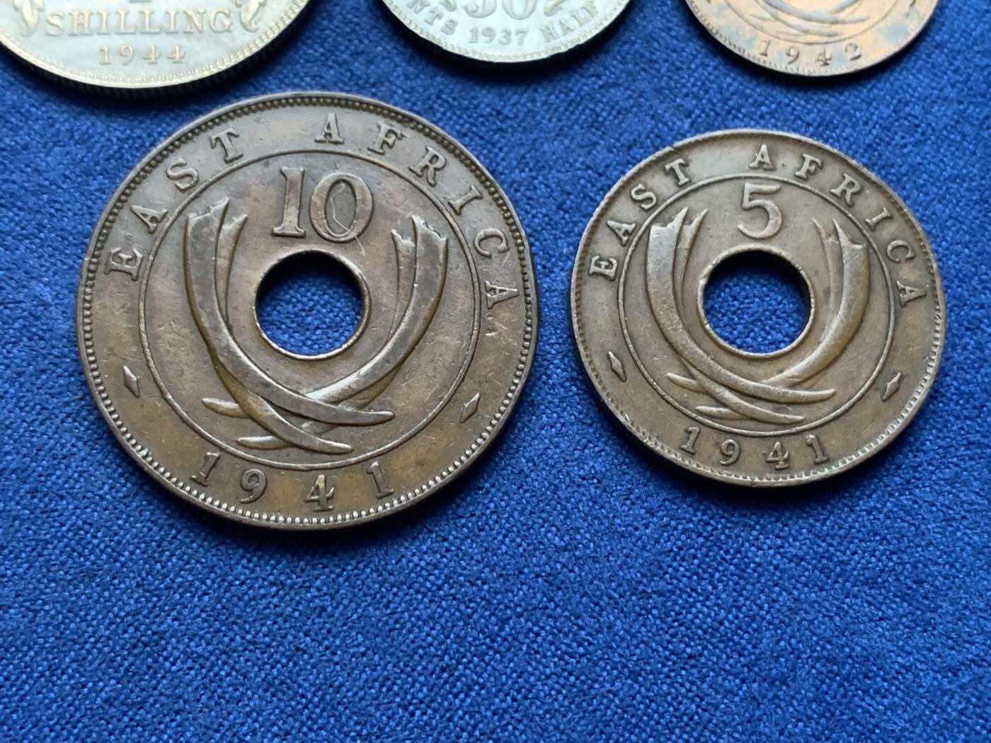 《竞宝斋》第408场 周日，周一，2场连拍 （全场包邮） 5枚一组 英属东非1937-1944年乔治六世 含2枚银币