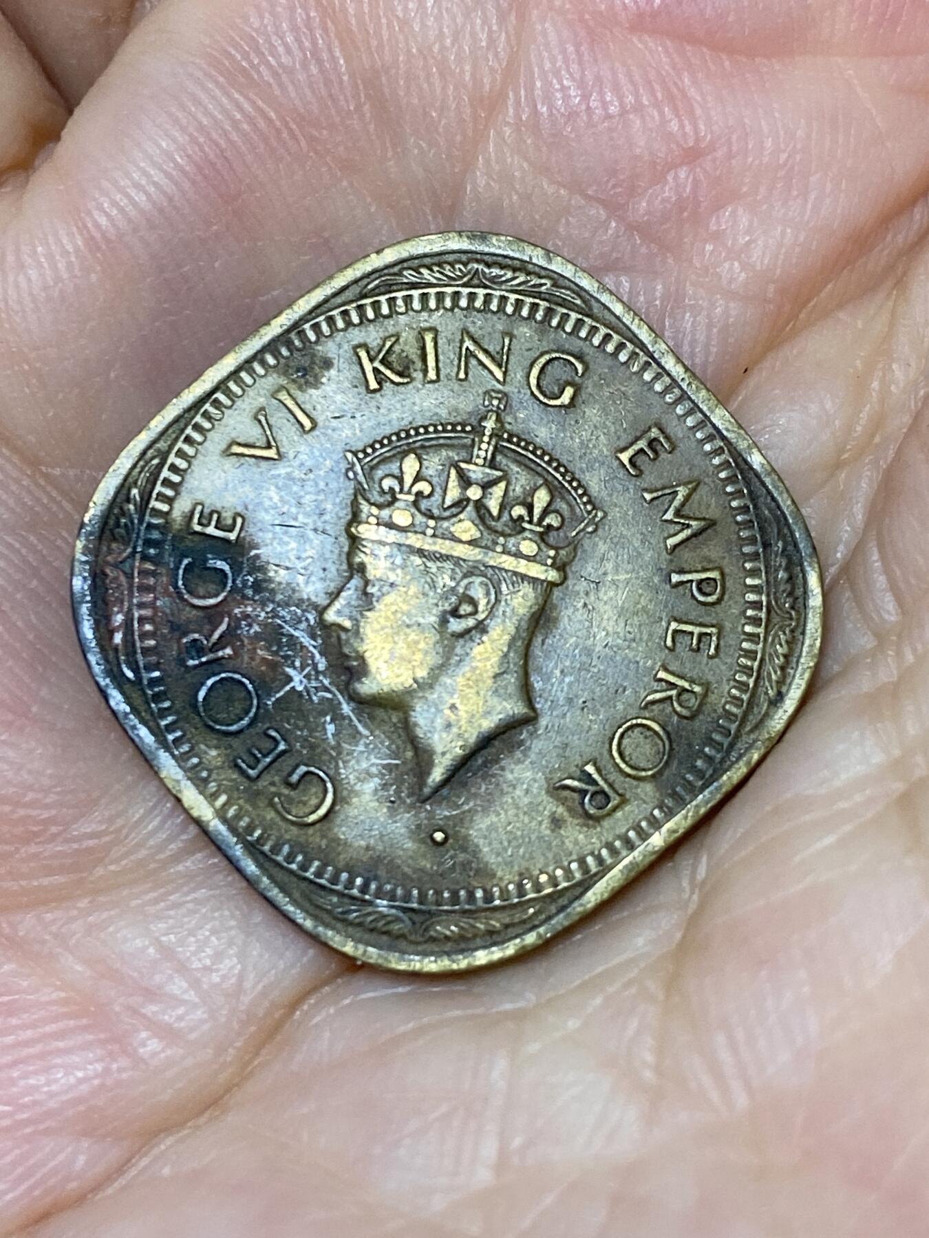 2025年第七十六场(总第一百零二场）外国好品散币(免佣金) 英属印度1944年2安娜(乔治六世第三版，年份两边带点b版孟买造，Small 4  小4版)