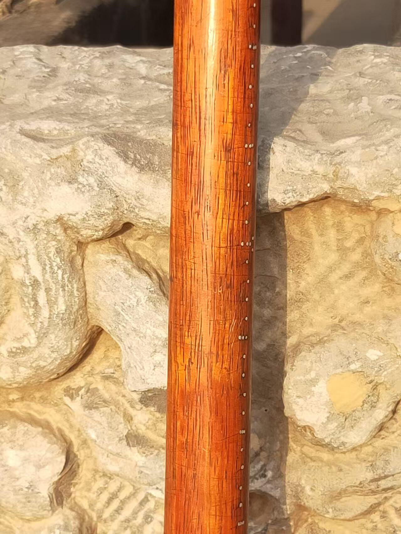 民国  精品花梨木加长加粗大称一套 品相一流 有称砣 包浆圆润自然皮克老辣  值得拥有 尺寸长147Cm直径大头3.5Cm小头3Cm
