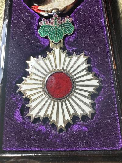 章，钱币 五等双光旭日章，早期盒