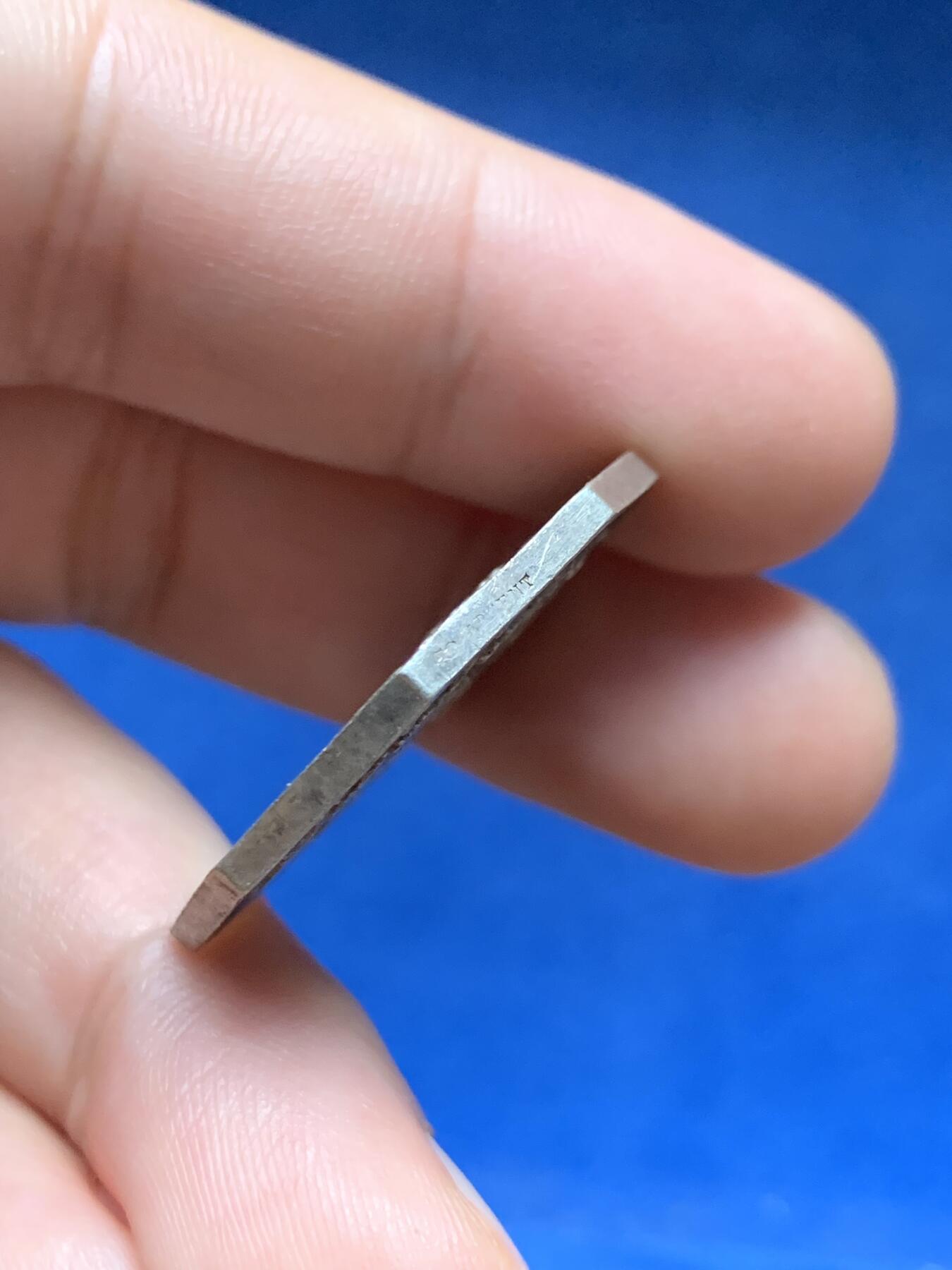 《竞宝斋》第408场 周日，周一，2场连拍 （全场包邮） 法国博瓦捷市储蓄银行八角银代币 13.5克 29.6mm