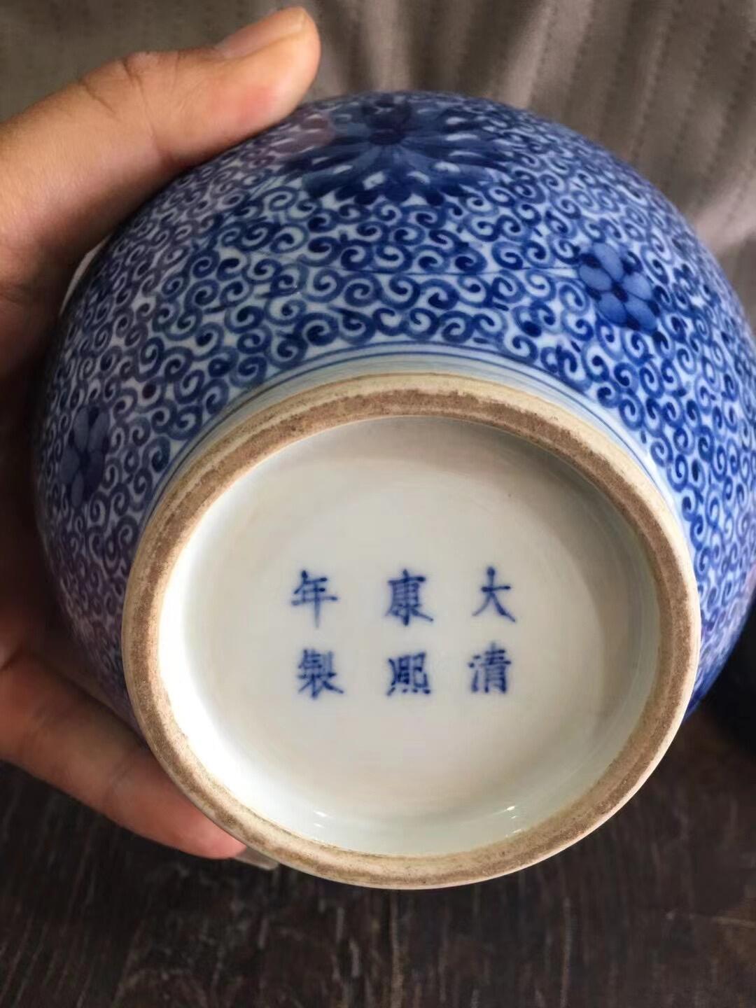 青花赏瓶，器型漂亮，画工好，发色正，见图示