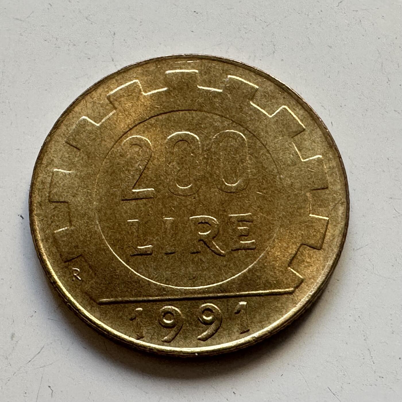 🌹外币初藏🌹🐯2025年第84场  周二无佣金特价场 意大利1991年200里拉