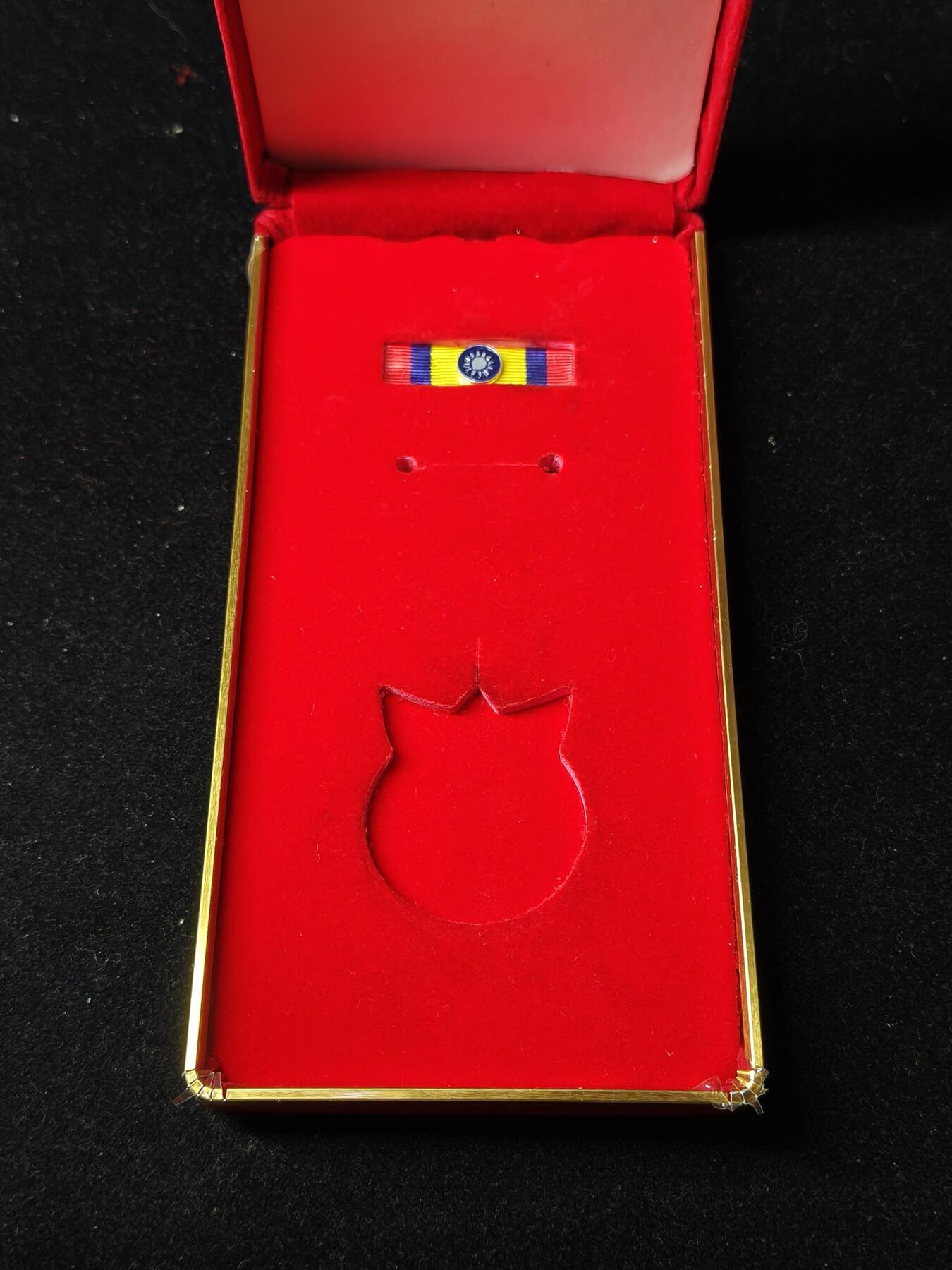 蜀地medal第10场精品专场拍卖 抗战胜利纪念章盒 带略 无章