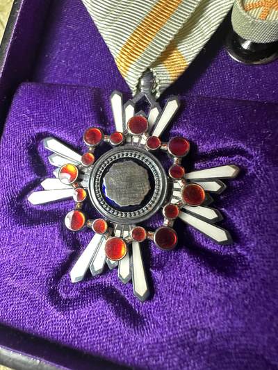 章，钱币 六等瑞宝章，四排钉，早期白字盒，银制