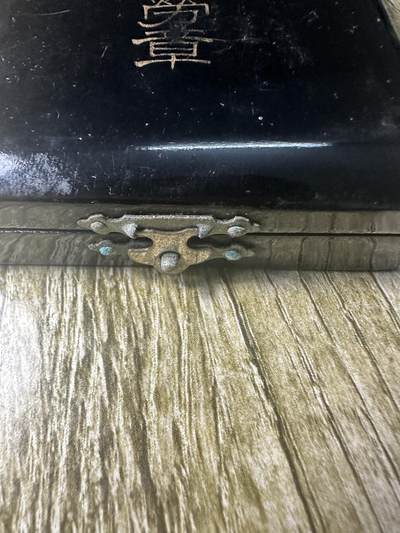 章，钱币 未流通品相！大满洲国建国功劳章，原盒