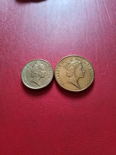 【云涧收藏】第五十一场 澳大利亚女王高冠1、2元2枚