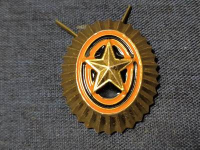 罗岚⭐爱藏⭐精品专拍-分享拍场赚佣金 - 俄罗斯联邦武装力量军官帽徽
