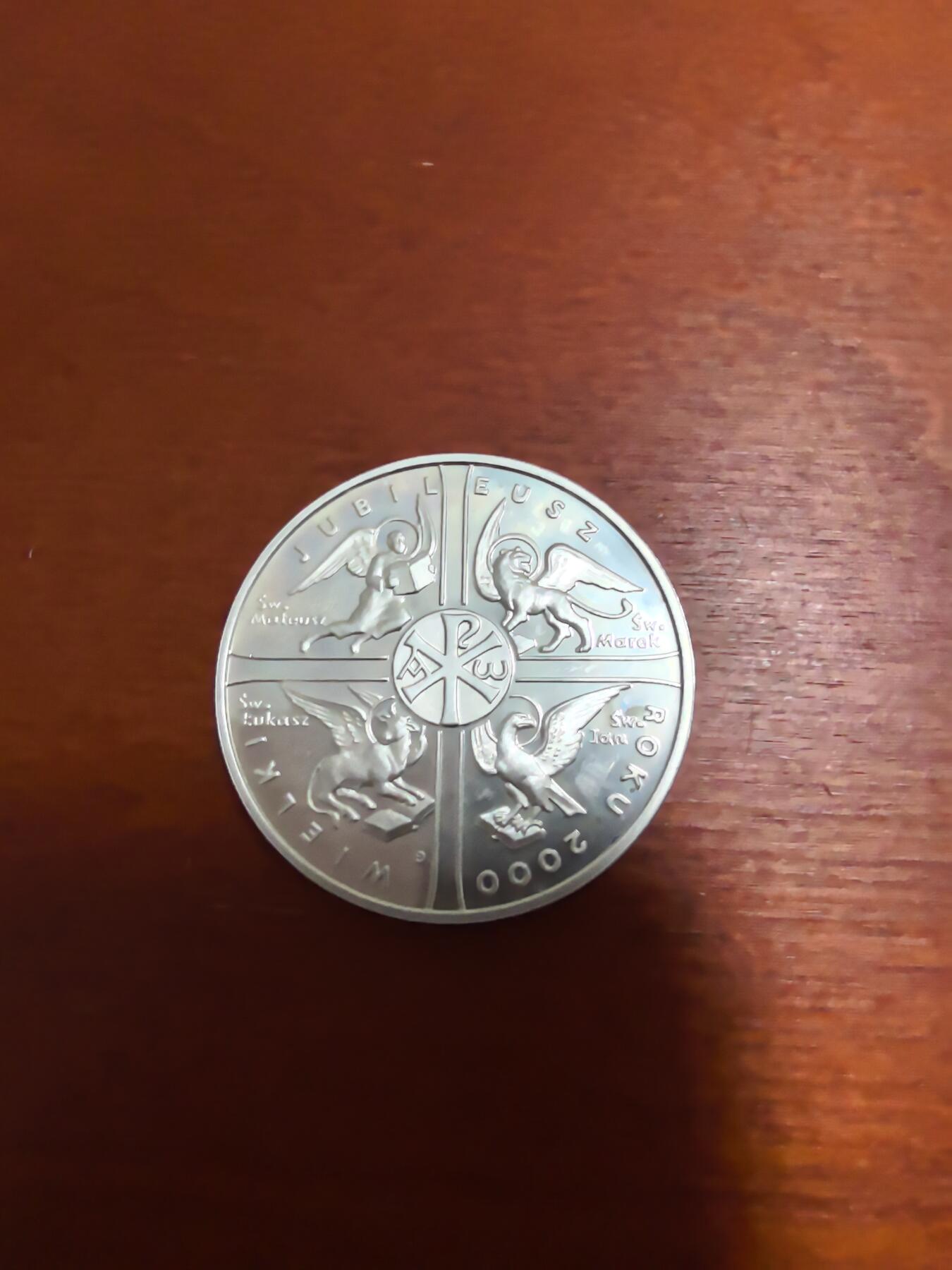 长老汇蛇年精选第三十三场拍卖 2000波兰千禧圣年10兹罗提精制银币，高价币，14.14克925银，外网4000-5000元