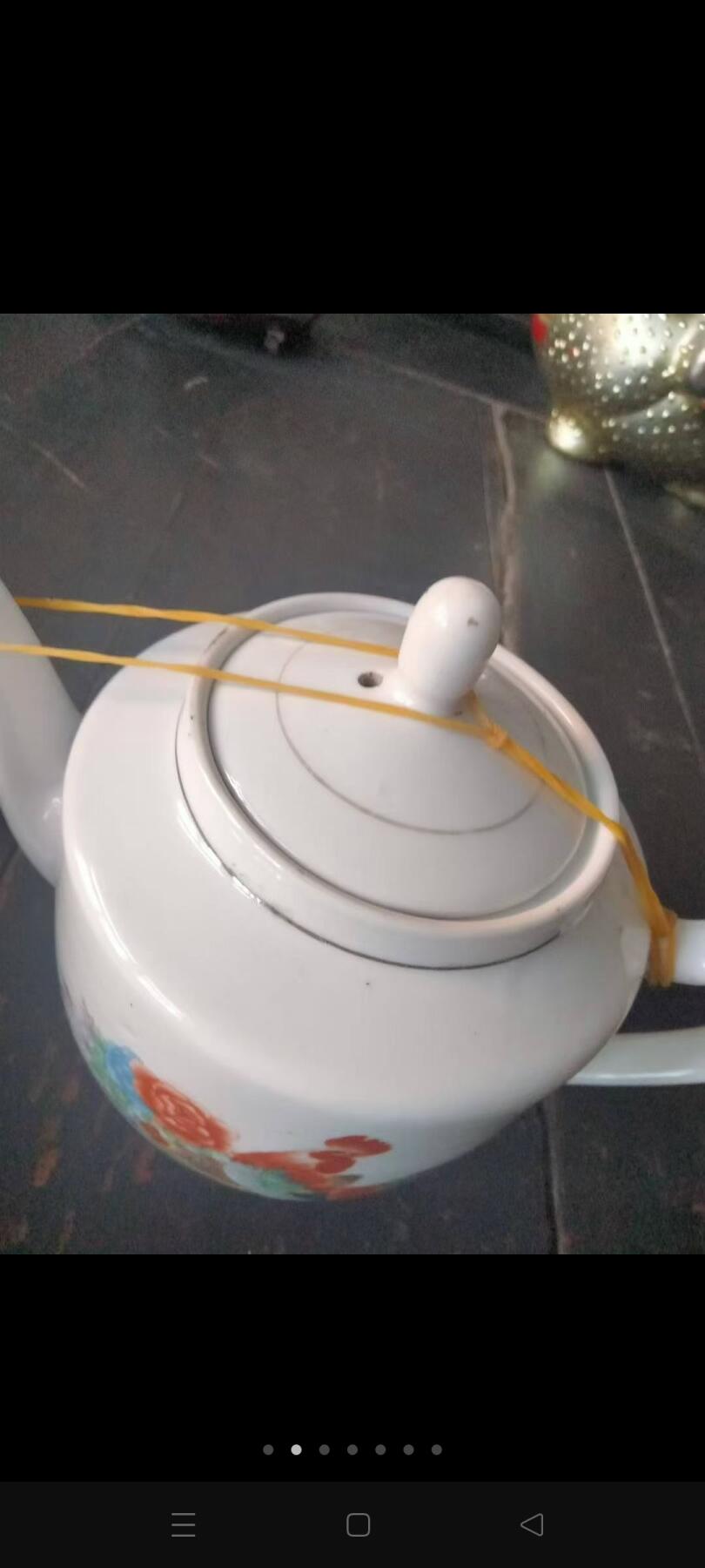 七十年代景德镇大吉大利壶一把，保老如图完整，看好下手保老不包退省的麻烦