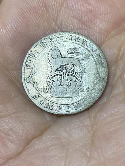 2025年第七十七场(总第一百零三场）外国好品散币(免佣金) - 英国🇬🇧1924年6便士银币(乔治五世第二版)