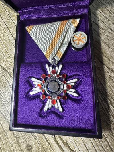 章，钱币 六等瑞宝章，四排钉，早期白字盒，银制