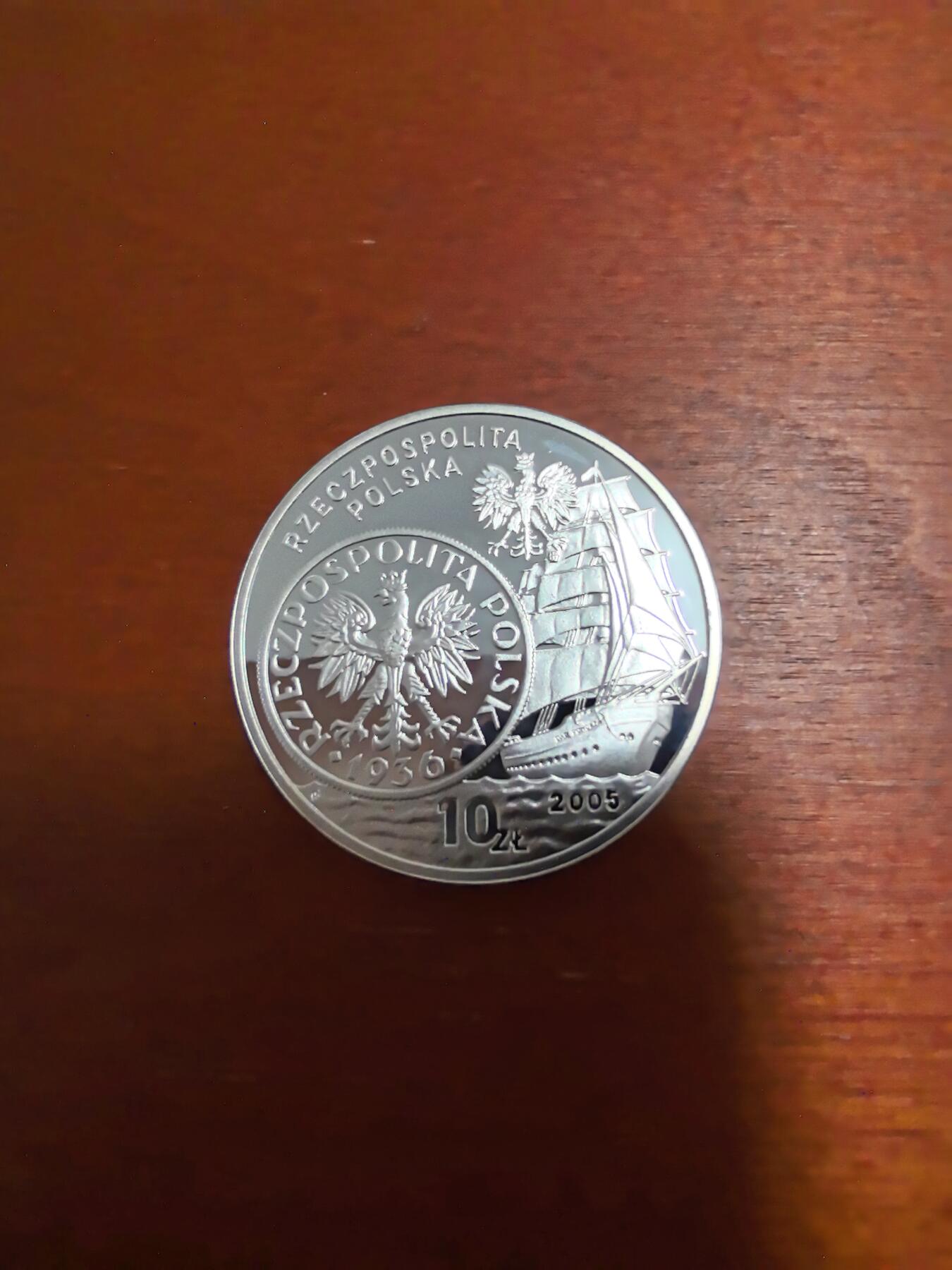 长老汇蛇年精选第三十三场拍卖 2005波兰帆船10兹罗提精制银币，币中币，14.14克925银（2）