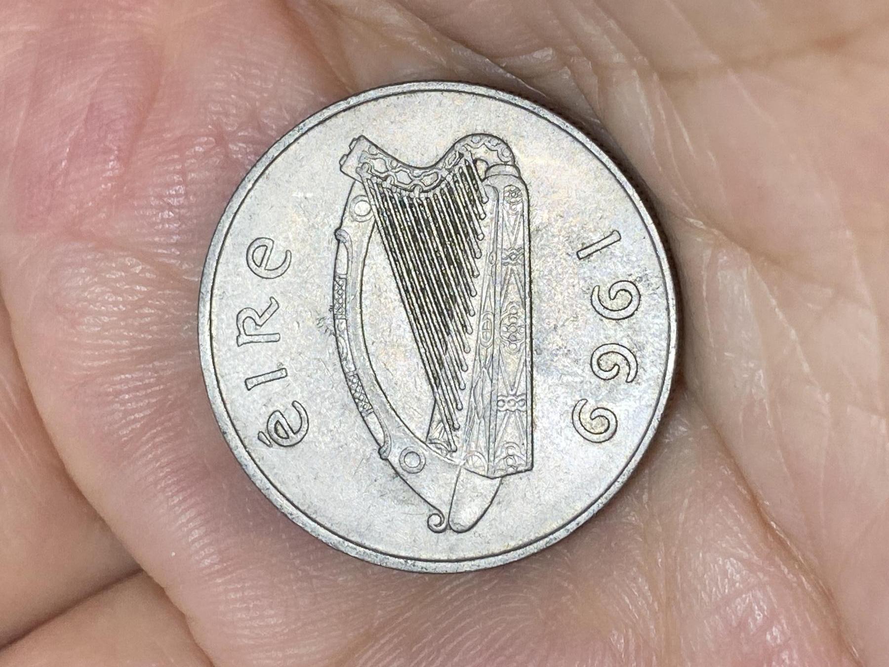 2025年第七十六场(总第一百零二场）外国好品散币(免佣金) 爱尔兰🇮🇪1969年5便士(共和国时期第二套第一版，十进制首发年)