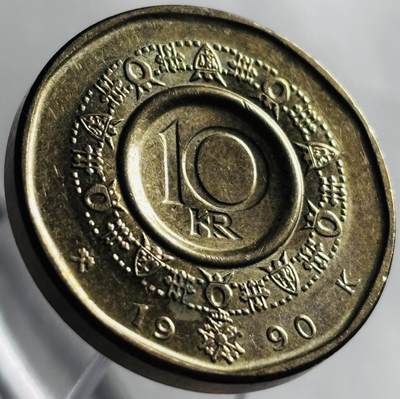 文馨钱币收藏第 265 场，老铜币场，因寄存快到期太多，本场拍品不预留，中拍不满包邮请付邮费，请勿后台私信讨价还价，接受不了邮费的不要拍 - 原光好品 1990年挪威 10 克朗 奥拉夫五世国王 凹凸造型