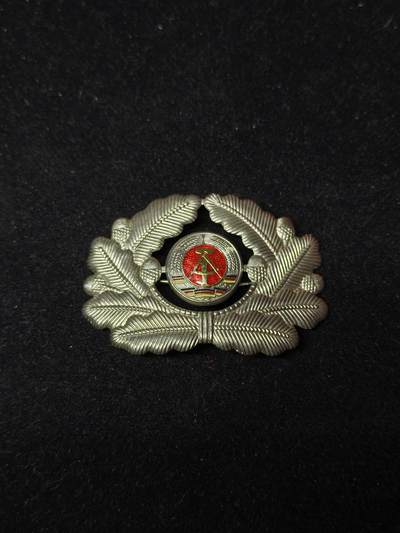 蜀地medal第10场精品专场拍卖 - 民主德国人民军军官大帽徽#02